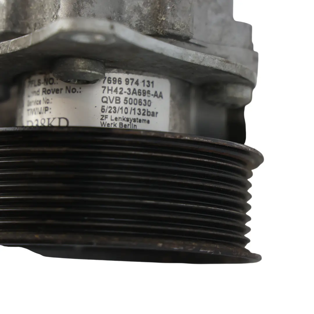 Servolenkung Pumpe 3.6 TDV8 7H42-3A696-AA für Range Rover L322 mit Teilenummer QVB500630 Range Rover L322 Servolenkung Pumpe 3.6 TDV8 7H42-3A696-AA - SKU QVB500630 - Teilenummer QVB500630