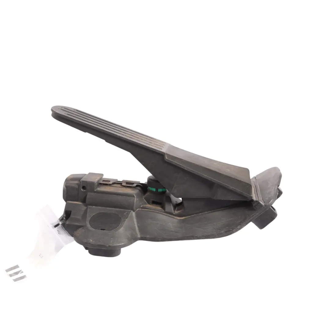 5K Accelerator Throttle Gas Pedal Automatic Gearbox to VW Golf with Part number 1K2723503AK VW Golf 5K Accelerator Throttle Gas Pedal Automatic Gearbox - SKU RHD-1K2723503AK - Part number 1K2723503AK