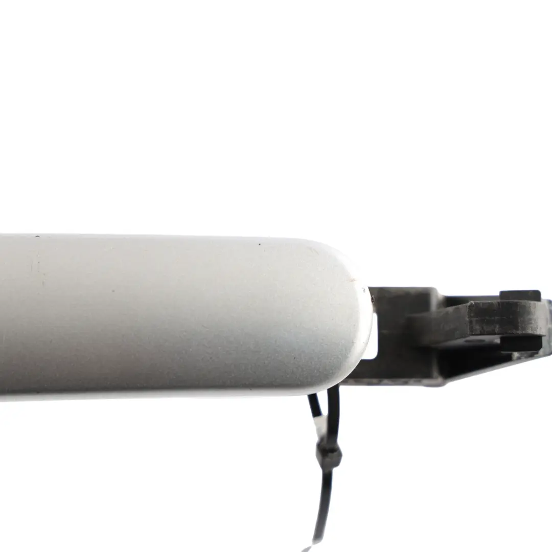 Mk6 Front Door Handle Left N/S Reflex Silver - A7W to Volkswagen Golf with Part number 3B0837205G Volkswagen Golf Mk6 Front Door Handle Left N/S Reflex Silver - A7W - SKU RHD-3B0837205G-RES1 - Part number 3B0837205G