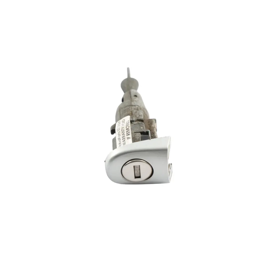 Volkswagen Golf Mk6 Front Door Handle Left N/S Reflex Silver - A7W - SKU RHD-3B0837205G-RES1 - Part number 3B0837205G