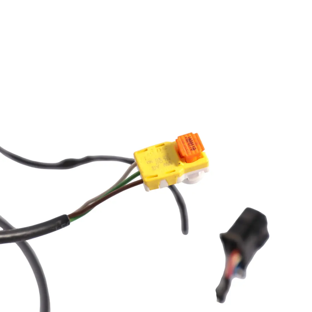 Backrest Adjustment Wiring Harness Front Right O/S 3G0971369AB to VW Passat B8 with Part number 3G0971369BA VW Passat B8 Backrest Adjustment Wiring Harness Front Right O/S 3G0971369AB - SKU RHD-3G0971369BA - Part number 3G0971369BA