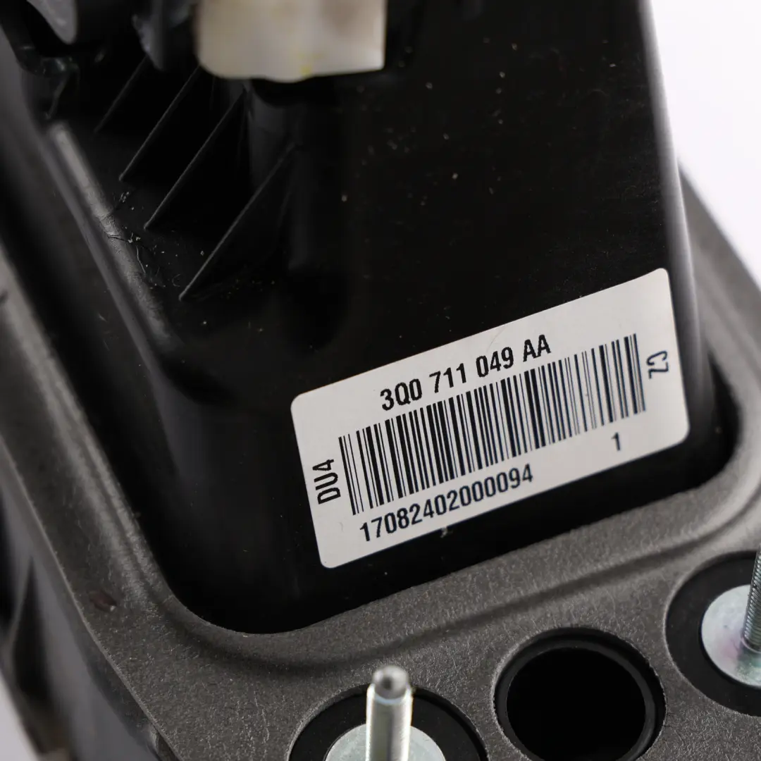 Skoda Superb MK3 Gear Selector Lever 6 Speed Manual Gearstick - SKU RHD-3Q0711049AA - Part number 3Q0711049AA