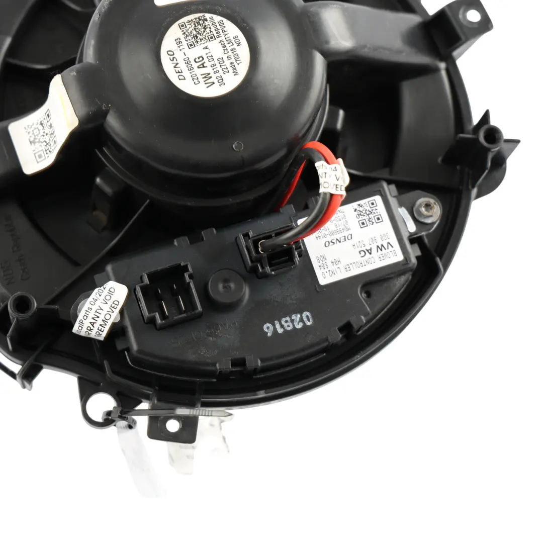 Heater Blower Motor Fan Assembly to Volkswagen VW Passat B8 Crafter SY with Part number 3Q2819021A Volkswagen VW Passat B8 Crafter SY Heater Blower Motor Fan Assembly - SKU RHD-3Q2819021A - Part number 3Q2819021A