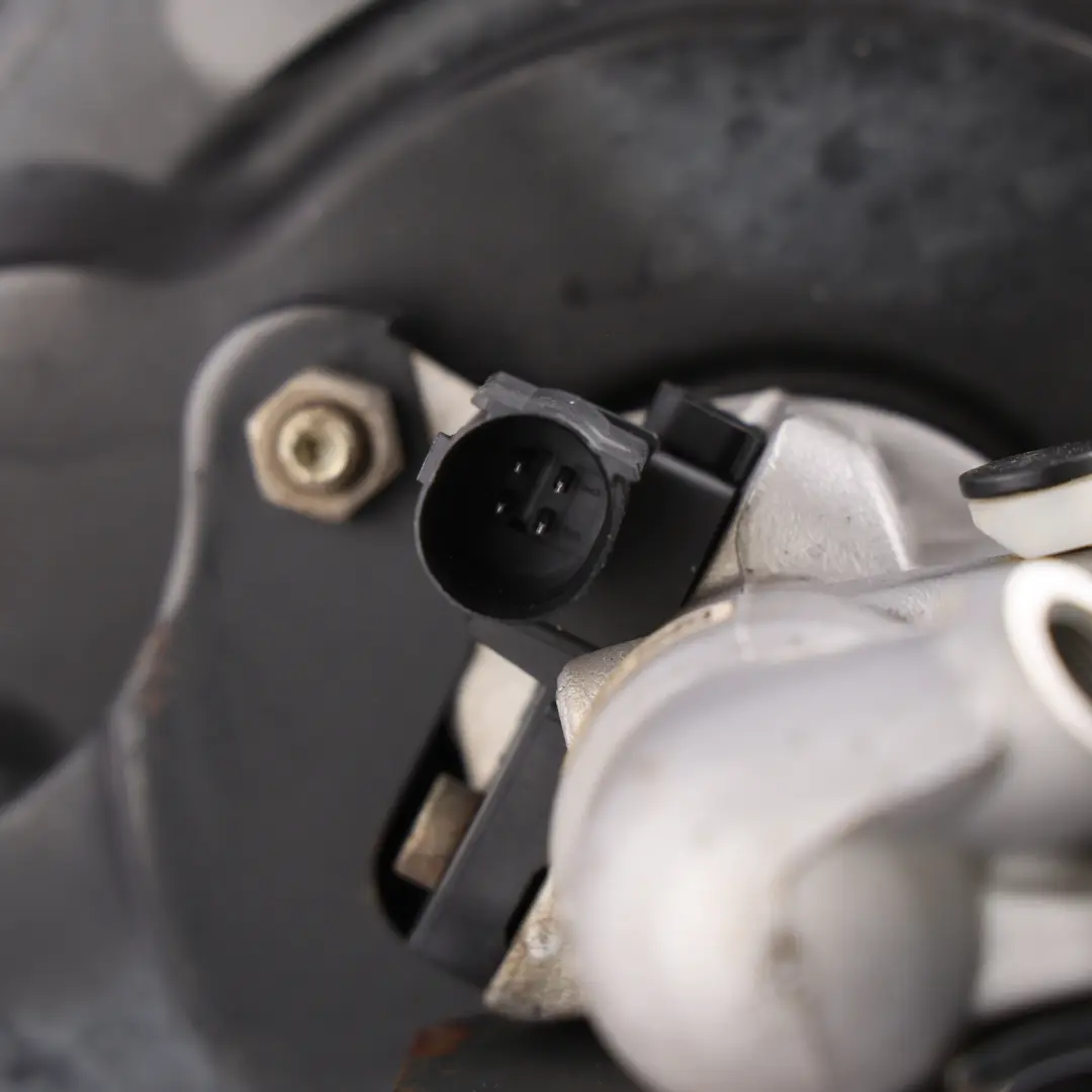 Brake Servo Booster Master Cylinder Diesel to Volkswagen Passat B8 with Part number 3Q2614105F Volkswagen Passat B8 Brake Servo Booster Master Cylinder Diesel - SKU RHD-3Q2614105F - Part number 3Q2614105F