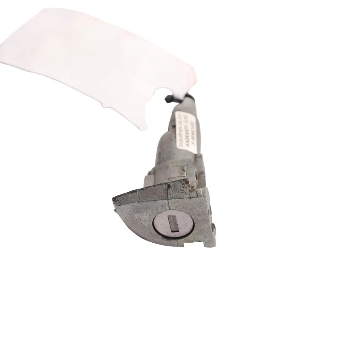 MK2 Front Door Lock Cylinder Driver Side Right O/S to Skoda Superb with Part number 3T0898168B Skoda Superb MK2 Front Door Lock Cylinder Driver Side Right O/S - SKU RHD-3T0898168B - Part number 3T0898168B