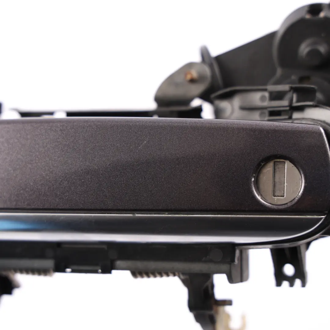 Exterior Door Grab Handle Right O/S Amethyst Grey - Z4X to Audi A3 8P Rear with Part number 4F0837208B Audi A3 8P Rear Exterior Door Grab Handle Right O/S Amethyst Grey - Z4X - SKU RHD-4F0837208B-AGM - Part number 4F0837208B