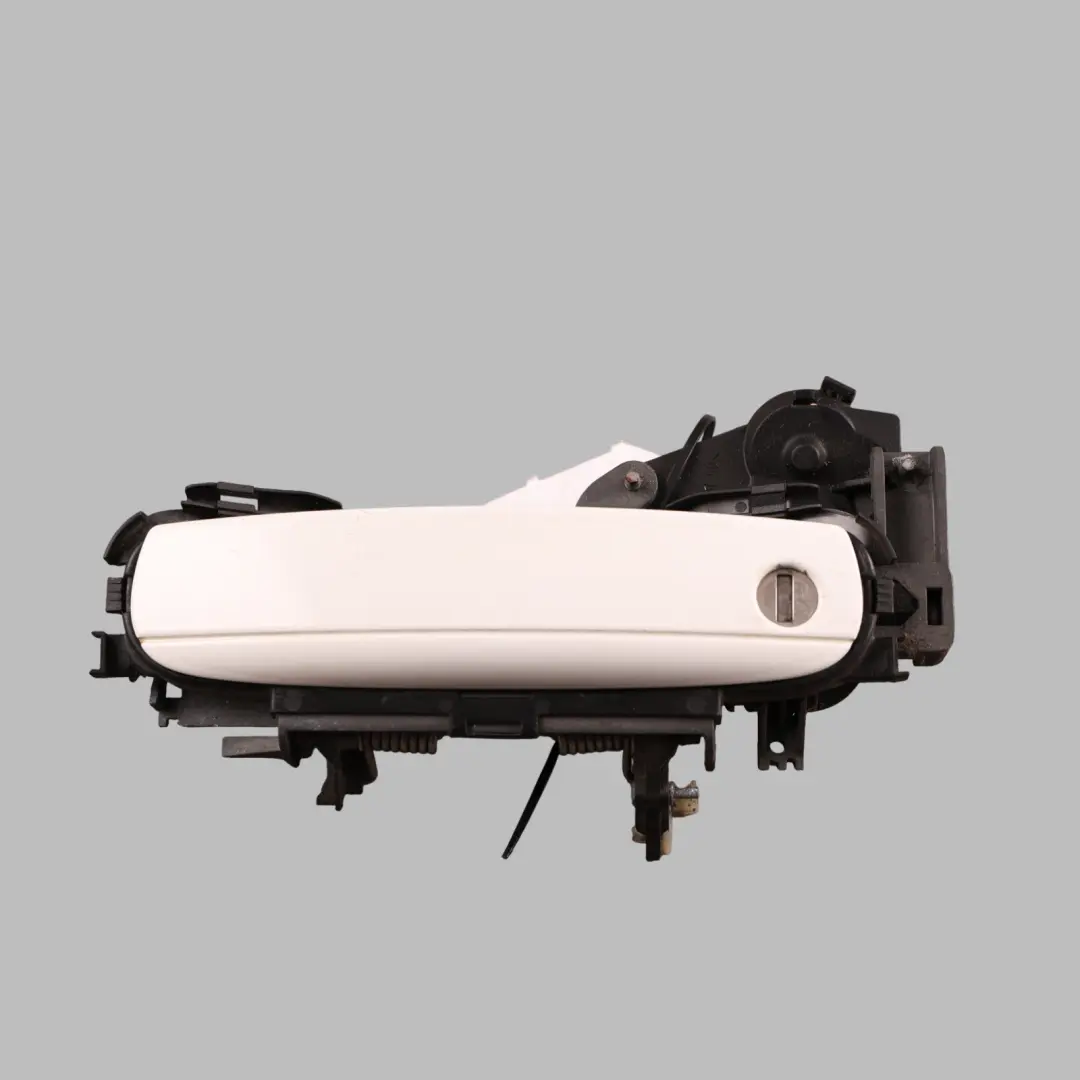Audi A3 8P Exterior Door Handle Grab Front Right O/S Ibis White - Y9C - SKU RHD-4F0837208B-IWH - Part number 4F0837208B