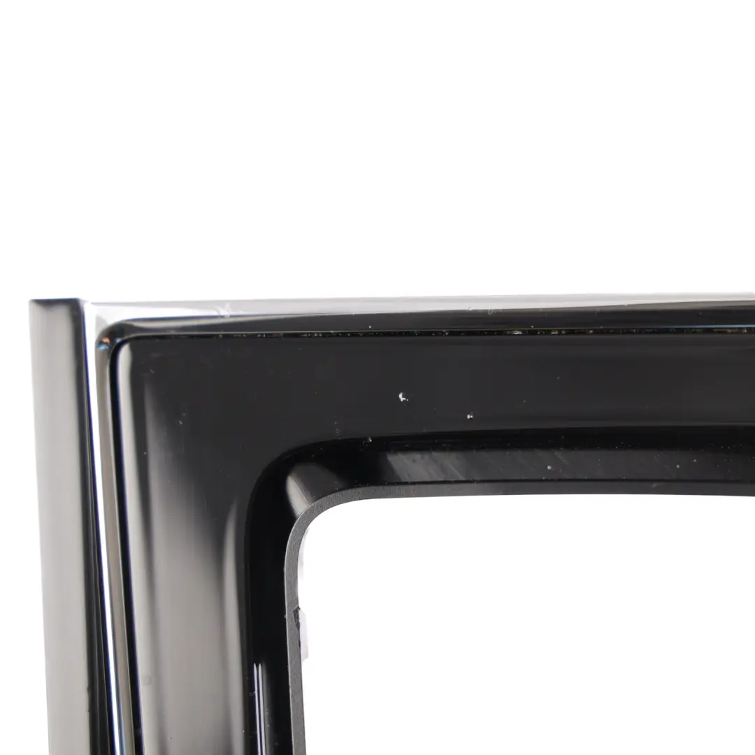Transmission Shifter Surround Trim Panel to Skoda Karoq NU7 Automatic with Part number 567713203A Skoda Karoq NU7 Automatic Transmission Shifter Surround Trim Panel - SKU RHD-567713203A - Part number 567713203A