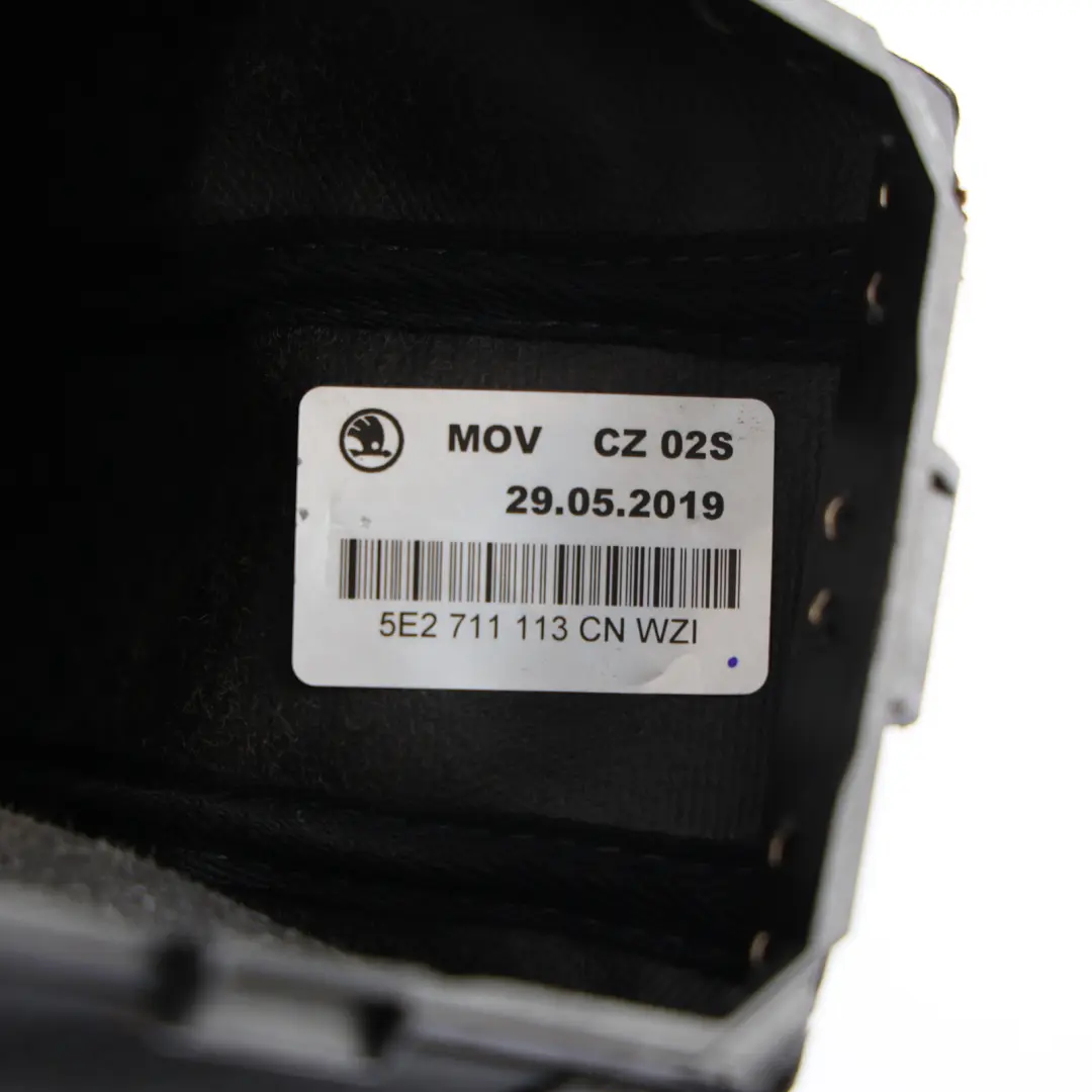 Mk3 Gearstick Lever Knob Leather Trim Leatherette to Skoda Octavia with Part number 5E2711113CN Skoda Octavia Mk3 Gearstick Lever Knob Leather Trim Leatherette - SKU RHD-5E2711113CN - Part number 5E2711113CN