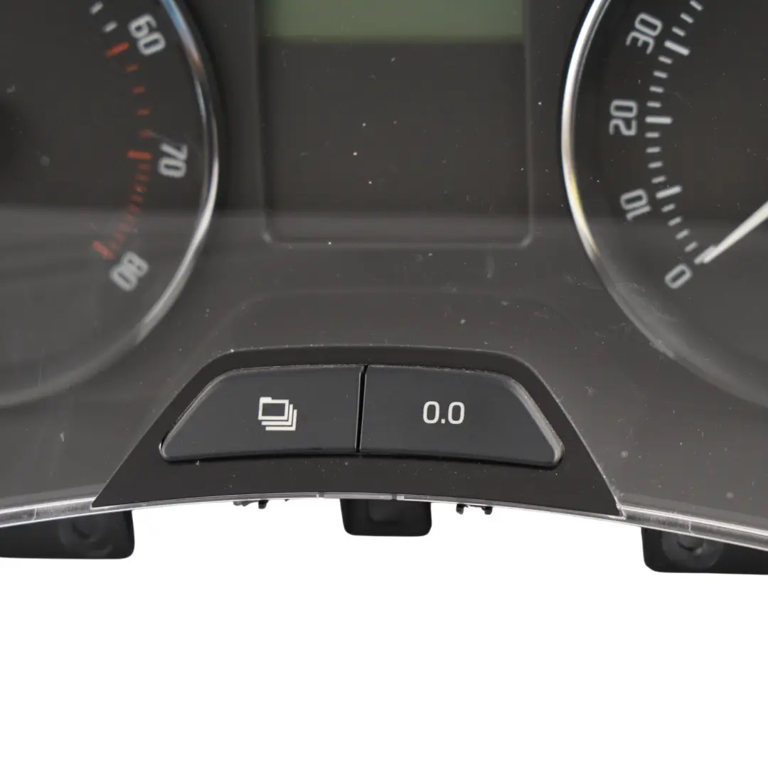 Skoda Fabia 5J Speedometer Instrument Cluster 1.2 Petrol Manual - SKU RHD-5J0920911G - Part number 5J0920911G