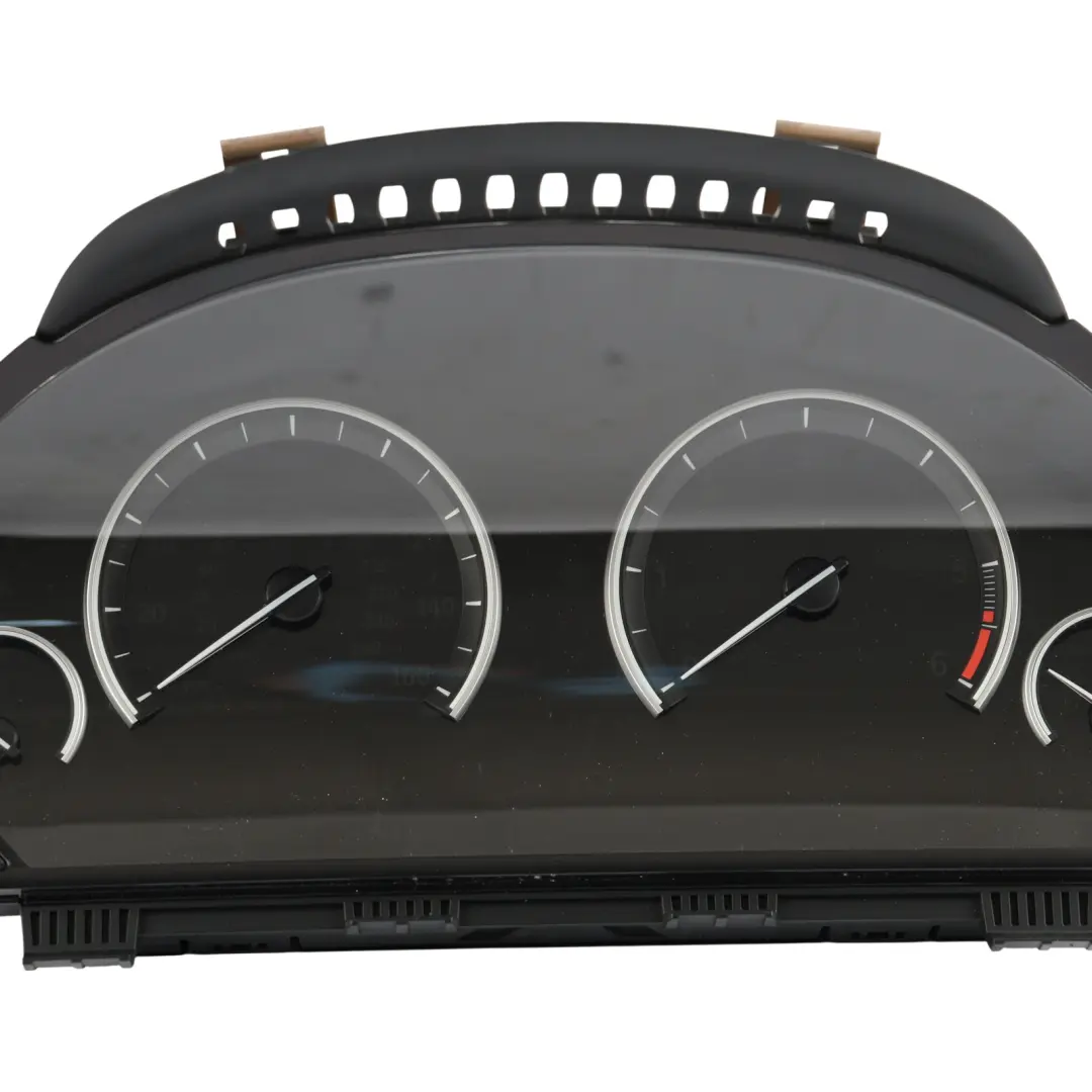 Instrument Cluster Speedometer Speedo Diesel Automatic to BMW F10 LCI with Part number 6844031 BMW F10 LCI Instrument Cluster Speedometer Speedo Diesel Automatic - SKU RHD-6844031 - Part number 6844031