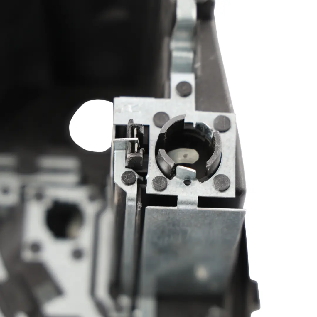 6J 3D Rear Light Lamp Bulb Mount Holder Carrier Right O/S to Seat Ibiza with Part number 6J3945258A Seat Ibiza 6J 3D Rear Light Lamp Bulb Mount Holder Carrier Right O/S - SKU RHD-6J3945258A - Part number 6J3945258A