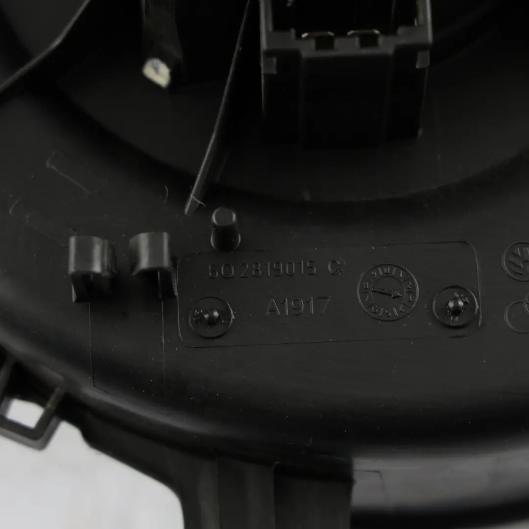 6Y VW Polo 6N Heater Blower Motor Fan A/C to Skoda Fabia with Part number 6Q2819015G Skoda Fabia 6Y VW Polo 6N Heater Blower Motor Fan A/C - SKU RHD-6Q2819015G - Part number 6Q2819015G