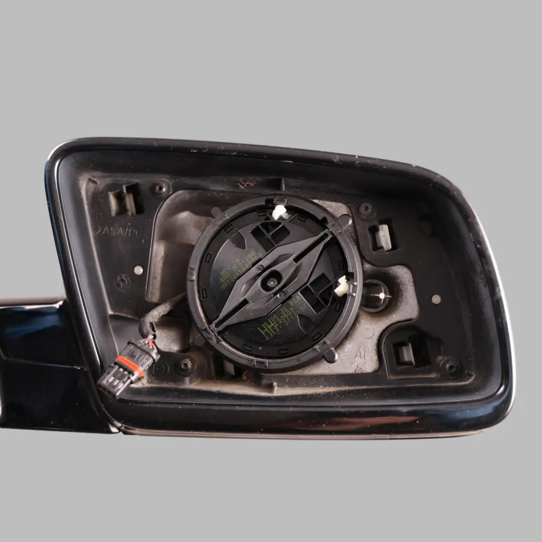 Side View Wing Mirror Right O/S Alpinweiss 3 White - 300 to BMW E60 E61 LCI with Part number 7189654 BMW E60 E61 LCI Side View Wing Mirror Right O/S Alpinweiss 3 White - 300 - SKU RHD-7189654-AW - Part number 7189654