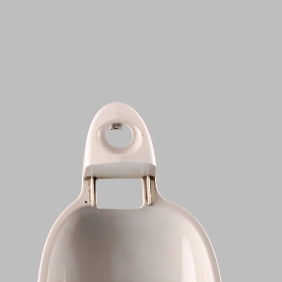 Front Door Handle Base Carrier Right O/S Alpinweiss 3 - 300 to BMW E60 E61 with Part number 7191914 BMW E60 E61 Front Door Handle Base Carrier Right O/S Alpinweiss 3 - 300 - SKU RHD-7191914-AW - Part number 7191914