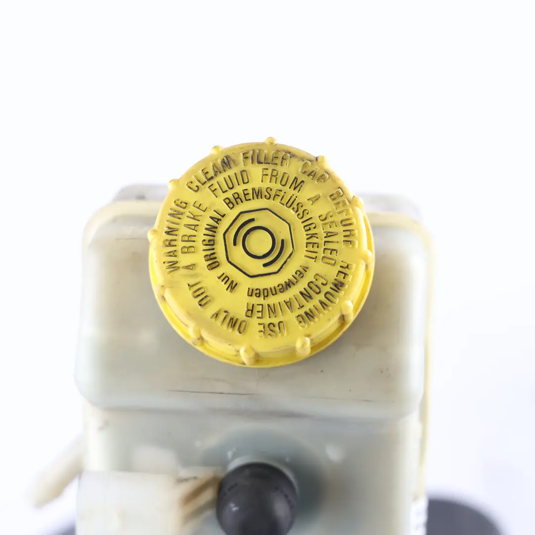 Brake Servo Master Cylinder Booster to Volkswagen Transporter T5 with Part number 7H0612101A Volkswagen Transporter T5 Brake Servo Master Cylinder Booster - SKU RHD-7H0612101A - Part number 7H0612101A
