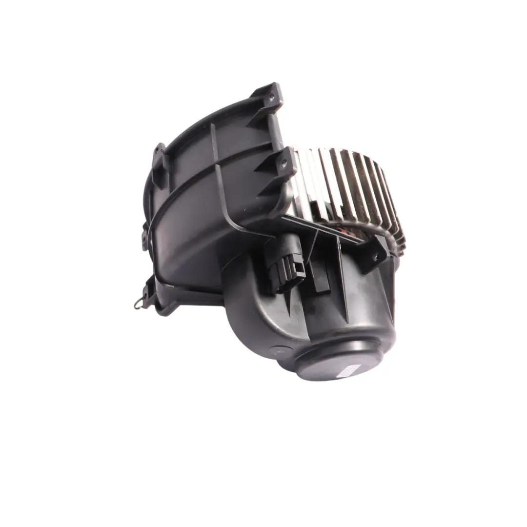 Heater Blower Motor Fan Air Conditioning to Volkswagen VW Transporter T5 with Part number 7H2819021B Volkswagen VW Transporter T5 Heater Blower Motor Fan Air Conditioning - SKU RHD-7H2819021B - Part number 7H2819021B