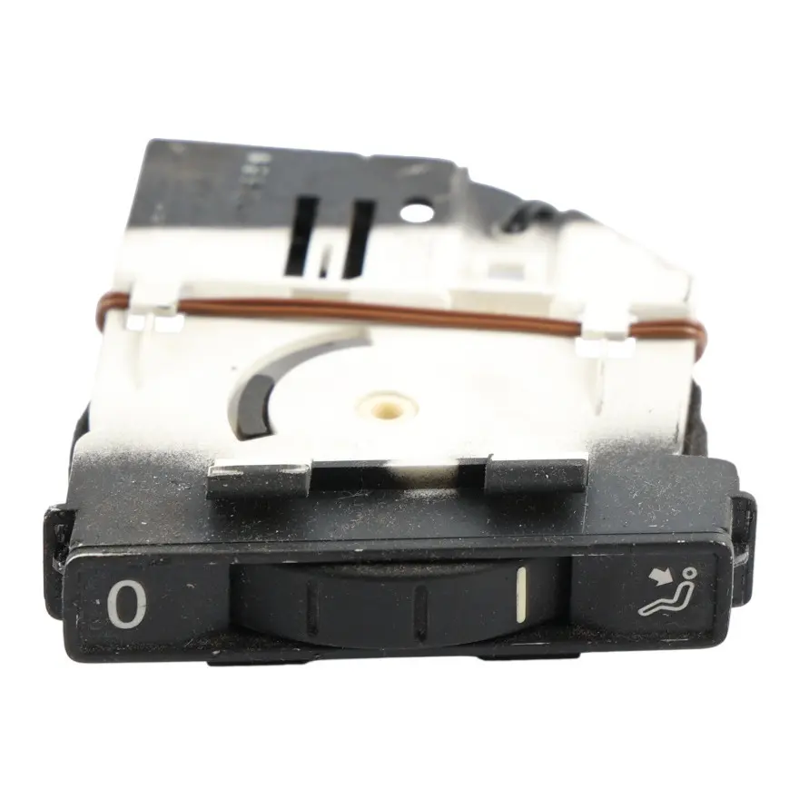 Volkswagen VW Touareg 7L Dashboard Air Vent Adjusting Wheel Right O/S - SKU RHD-7L6819765G - Part number 7L6819765G