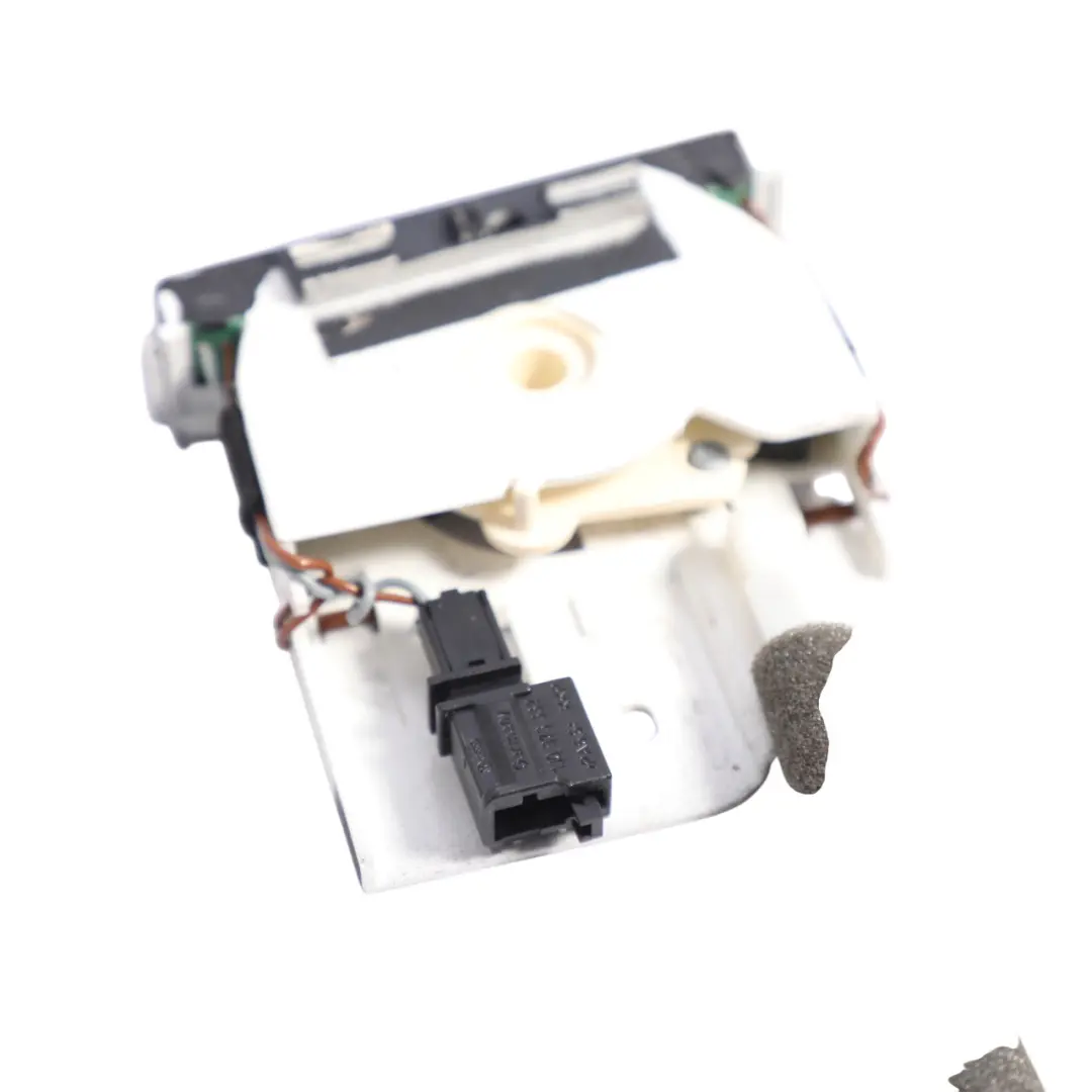 7L Air Vent Control Adjusting Switch Gear Black to Volkswagen VW Touareg with Part number 7L6819766F Volkswagen VW Touareg 7L Air Vent Control Adjusting Switch Gear Black - SKU RHD-7L6819766F - Part number 7L6819766F