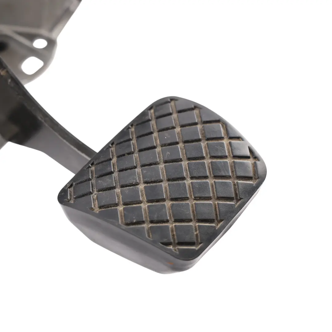 Audi A4 B9 A5 F5 A6 C8 Q5 FY Brake Pedal Assembly Mount Automatic 8W2723140 - SKU RHD-8W2723117-2 - Part number 8W2723117