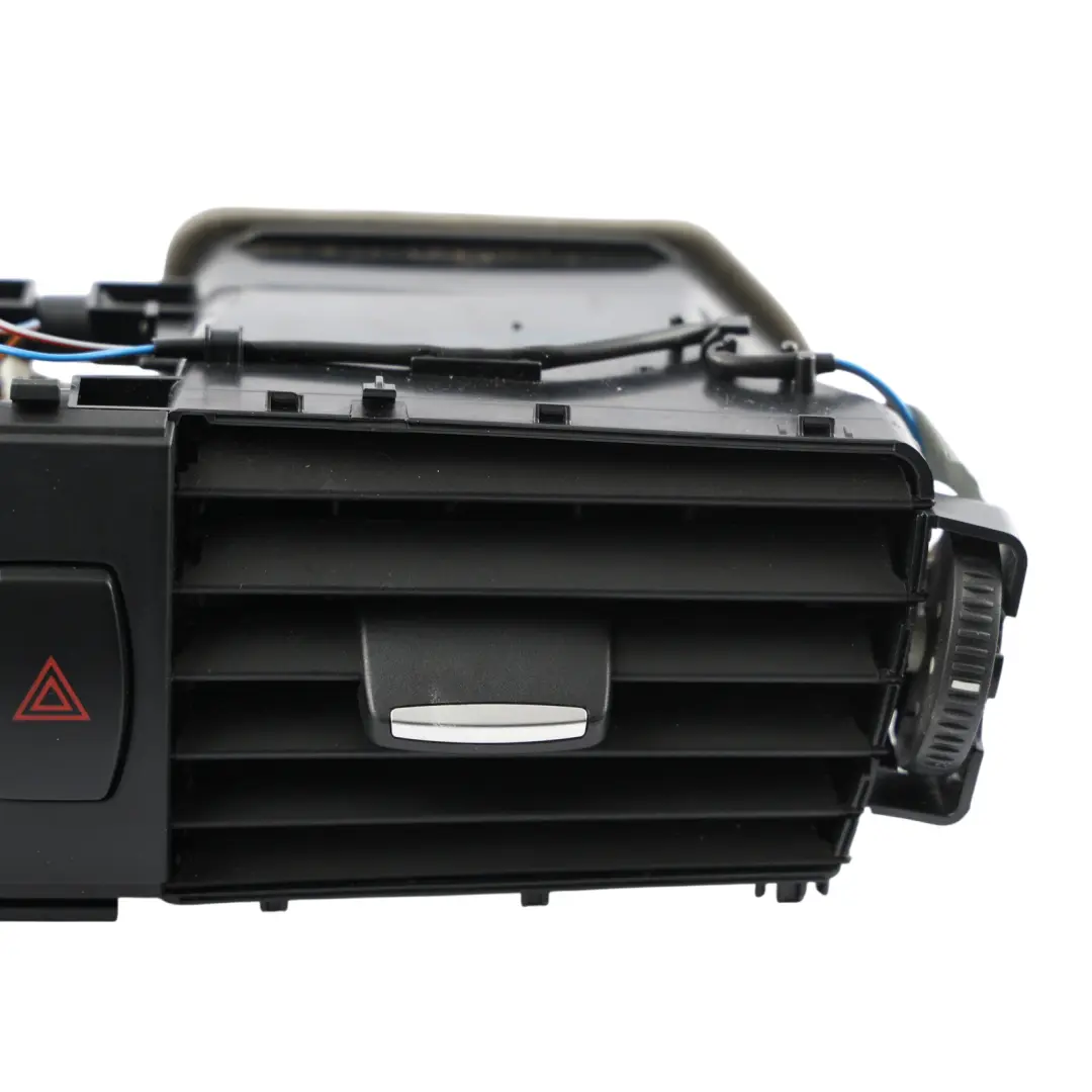 Dashboard Dash Centre Fresh Air Vent Grille Trim to BMW X3 F25 X4 F26 with Part number 9303407 BMW X3 F25 X4 F26 Dashboard Dash Centre Fresh Air Vent Grille Trim - SKU 9303407 - Part number 9303407