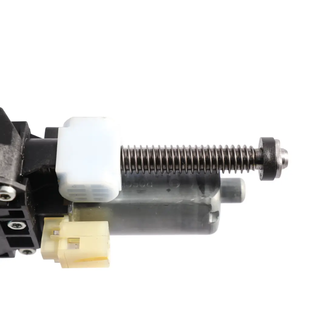 Steering Column Actuator Motor to Mercedes W205 S205 with Part number A2054606701 Mercedes W205 S205 Steering Column Actuator Motor - SKU RHD-A2054606701 - Part number A2054606701