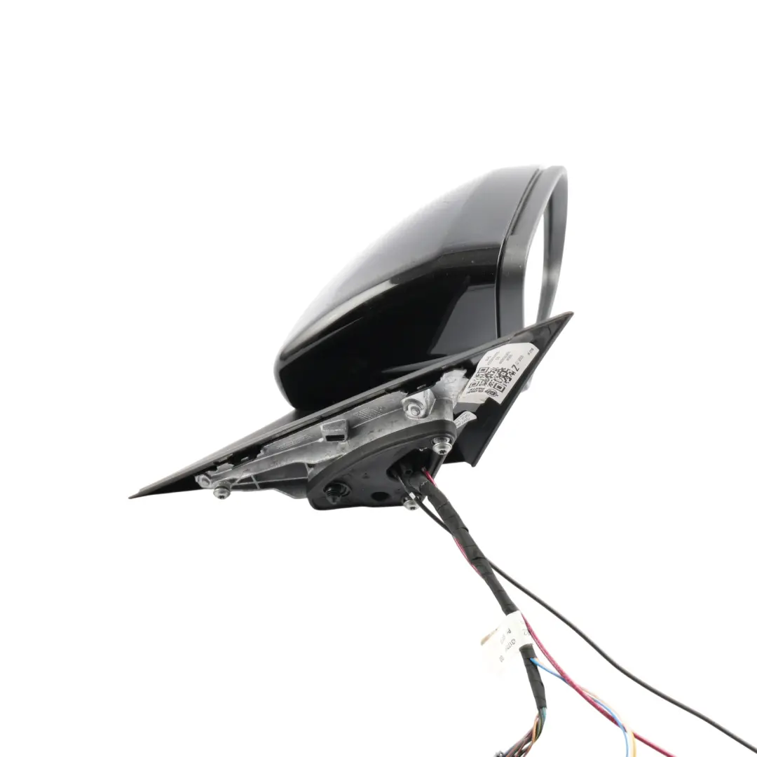 Door Outer Wing Mirror Right O/S Obsidian Black Metallic - 197 to Mercedes W205 with Part number A2058100005 Mercedes W205 Door Outer Wing Mirror Right O/S Obsidian Black Metallic - 197 - SKU RHD-A2058100005-OB - Part number A2058100005