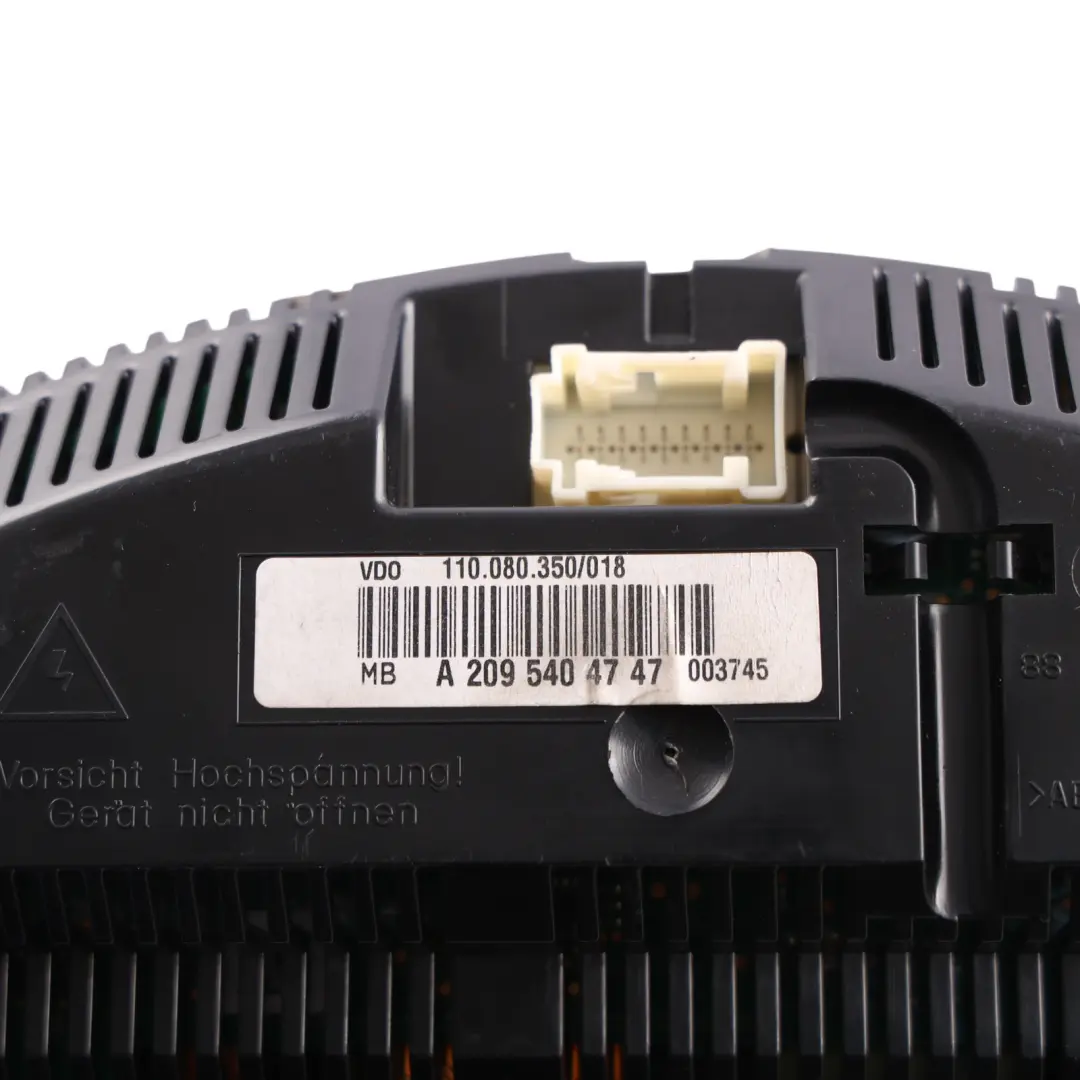 CLK350 Instrument Cluster Petrol Automatic to Mercedes W209 with Part number A2095404747 Mercedes W209 CLK350 Instrument Cluster Petrol Automatic - SKU RHD-A2095404747 - Part number A2095404747