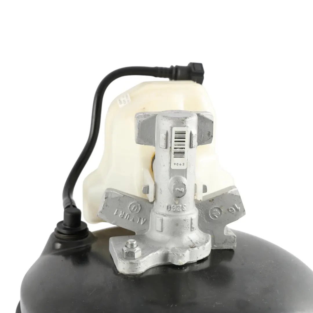Brake Servo Booster Master Cylinder to Land Rover Discovery 4 L319 with Part number AH22-2B195-BC Land Rover Discovery 4 L319 Brake Servo Booster Master Cylinder - SKU RHD-AH22-2B195-BC - Part number AH22-2B195-BC