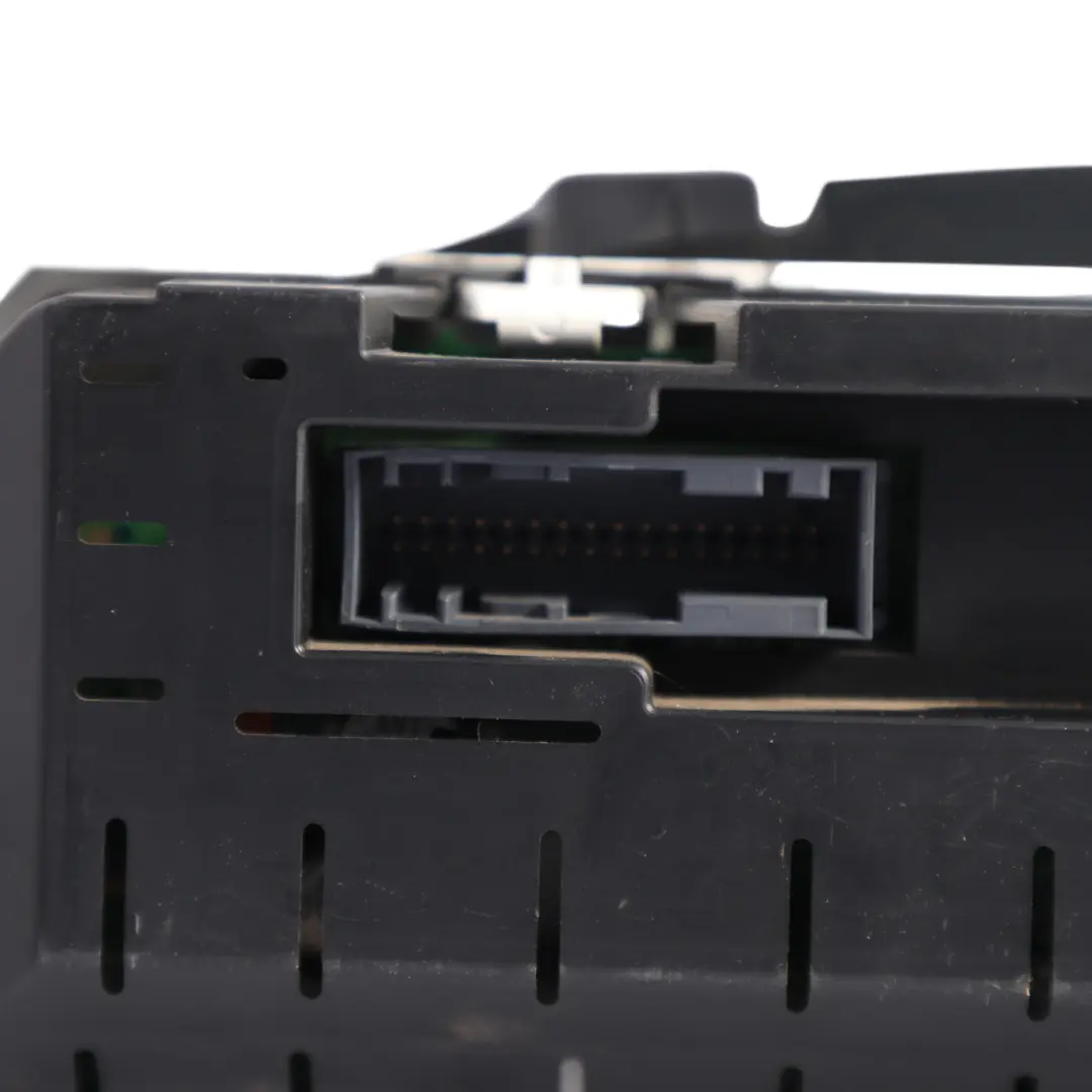 Land Rover Discovery 4 L319 Instrument Cluster Diesel Automatic GH22-10849-DA - SKU RHD-LR076085 - Part number CH22-10849-DA