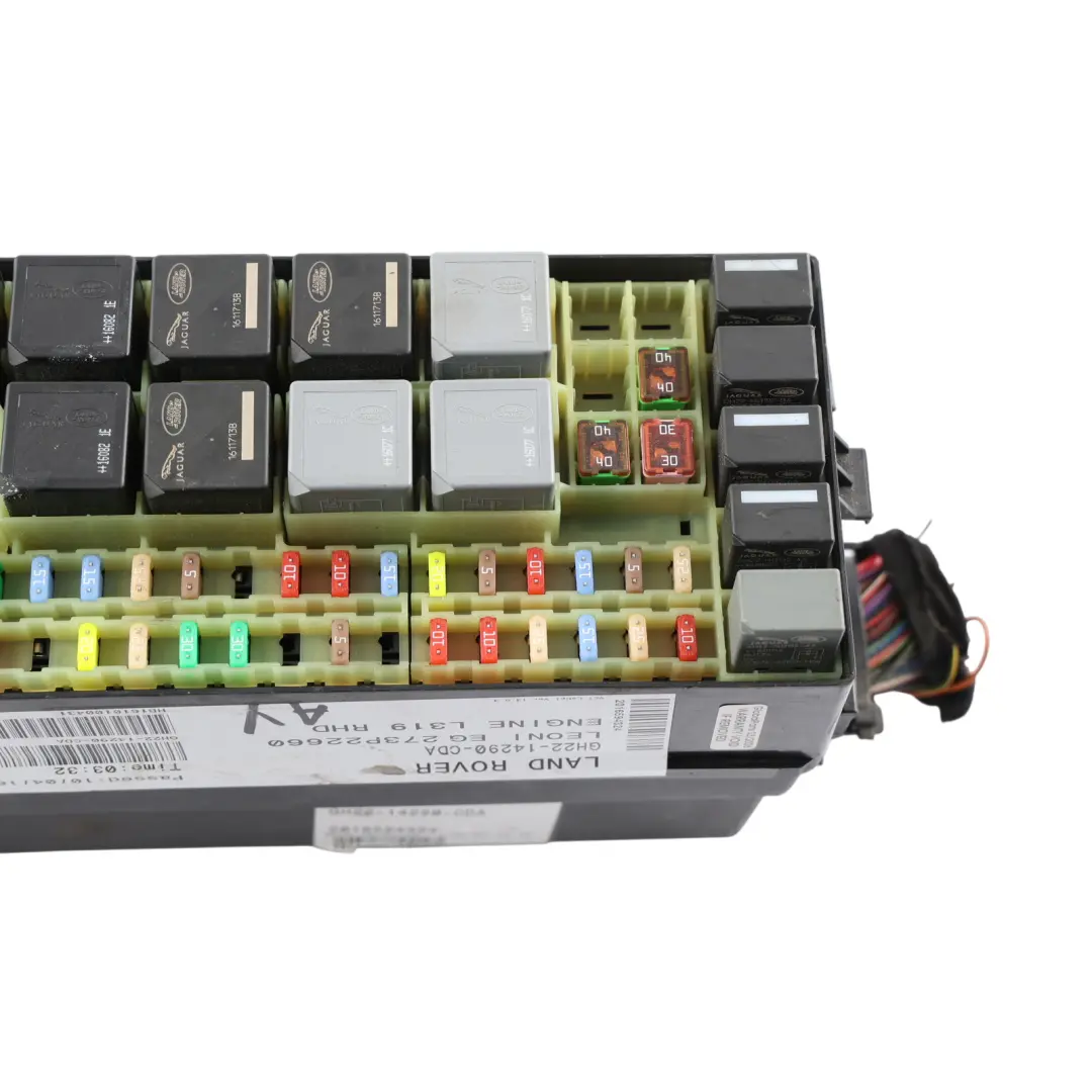 Under Bonnet Fuse Box Realy Unit to Land Rover Discovery 4 L319 with Part number GH22-14290-CDA Land Rover Discovery 4 L319 Under Bonnet Fuse Box Realy Unit - SKU RHD-GH22-14290-CDA - Part number GH22-14290-CDA