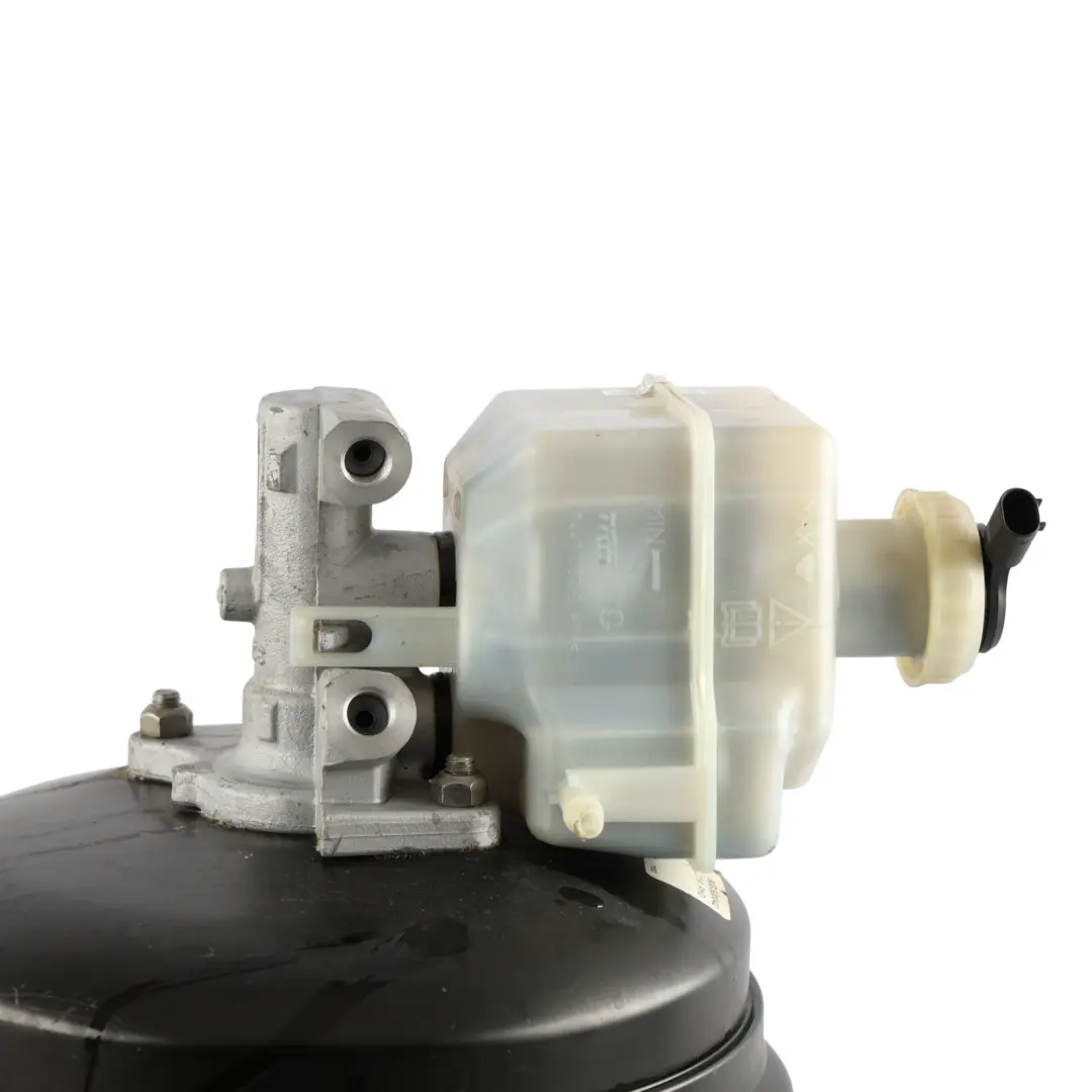 Brake Servo Master Cylinder 2.7 Diesel to Land Rover Discovery 3 L319 with Part number SJG500042 Land Rover Discovery 3 L319 Brake Servo Master Cylinder 2.7 Diesel - SKU RHD-SJG500042 - Part number SJG500042