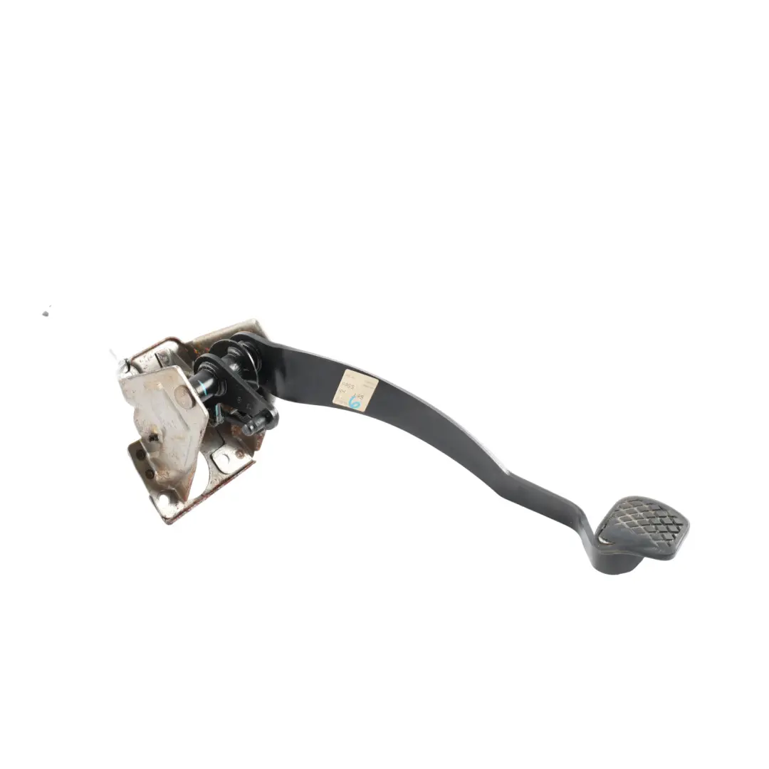 Clutch Pedal Master Cylinder 2.0 TD4 Manual to Land Rover Freelander L314 with Part number SUB100240 Land Rover Freelander L314 Clutch Pedal Master Cylinder 2.0 TD4 Manual - SKU RHD-SUB100240 - Part number SUB100240