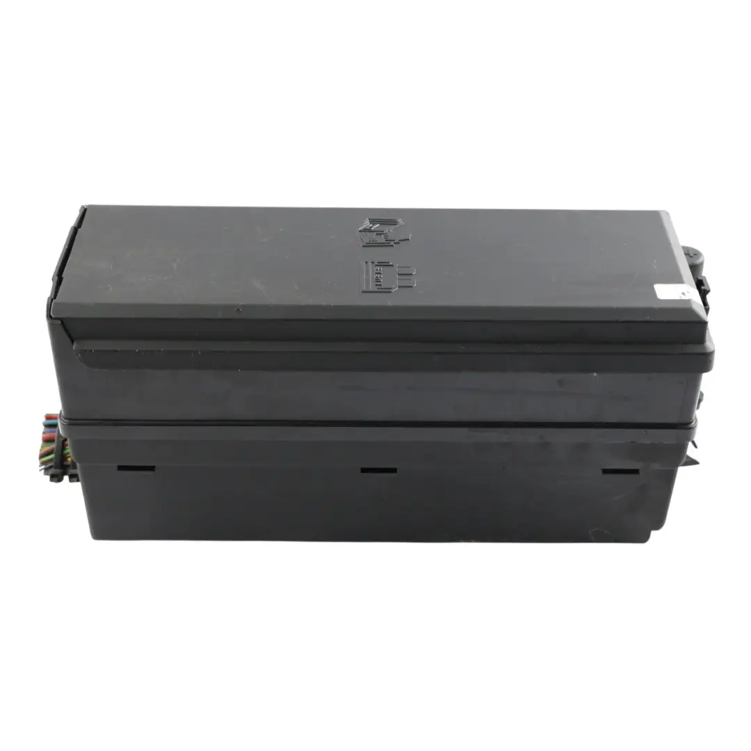 Fuse Box Control Unit Module to Land Rover Discovery 3 L319 Engine with Part number YMB506400A Land Rover Discovery 3 L319 Engine Fuse Box Control Unit Module - SKU RHD-YMB506400A - Part number YMB506400A