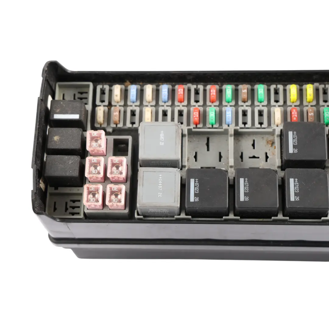 Land Rover Discovery 3 L319 Engine Fuse Box Control Unit Module - SKU RHD-YMB506400A - Part number YMB506400A