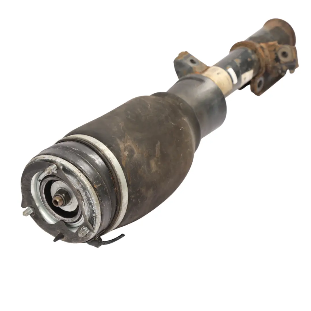 Suspension Spring Strut Shock Front Left N/S to Range Rover L322 Air with Part number RNB000750 Range Rover L322 Air Suspension Spring Strut Shock Front Left N/S - SKU RNB000750 - Part number RNB000750