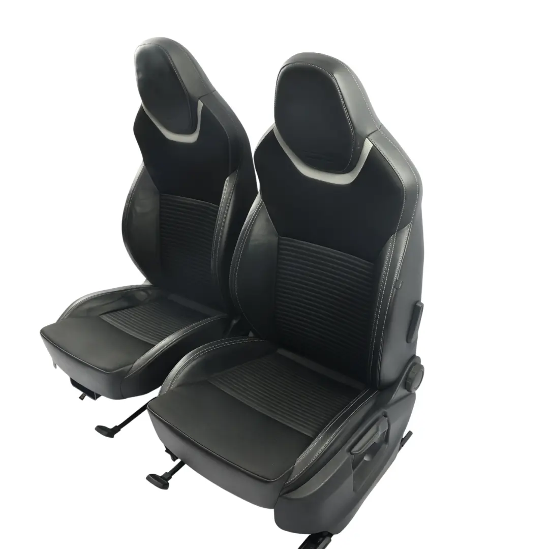 MK3 III VRS RS Asientos Delanteros Banco Trasero Cuero Kit para Skoda Octavia con número de pieza SKODA-OCTAVIA-RS-5E-SEAT-SET Skoda Octavia MK3 III VRS RS Asientos Delanteros Banco Trasero Cuero Kit - SKU SKODA-OCTAVIA-RS-5E-SEAT-SET - Número de pieza SKODA-OCTAVIA-RS-5E-SEAT-SET