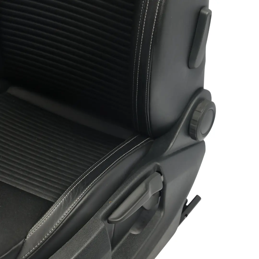 MK3 III VRS RS Asientos Delanteros Banco Trasero Cuero Kit para Skoda Octavia con número de pieza SKODA-OCTAVIA-RS-5E-SEAT-SET Skoda Octavia MK3 III VRS RS Asientos Delanteros Banco Trasero Cuero Kit - SKU SKODA-OCTAVIA-RS-5E-SEAT-SET - Número de pieza SKODA-OCTAVIA-RS-5E-SEAT-SET