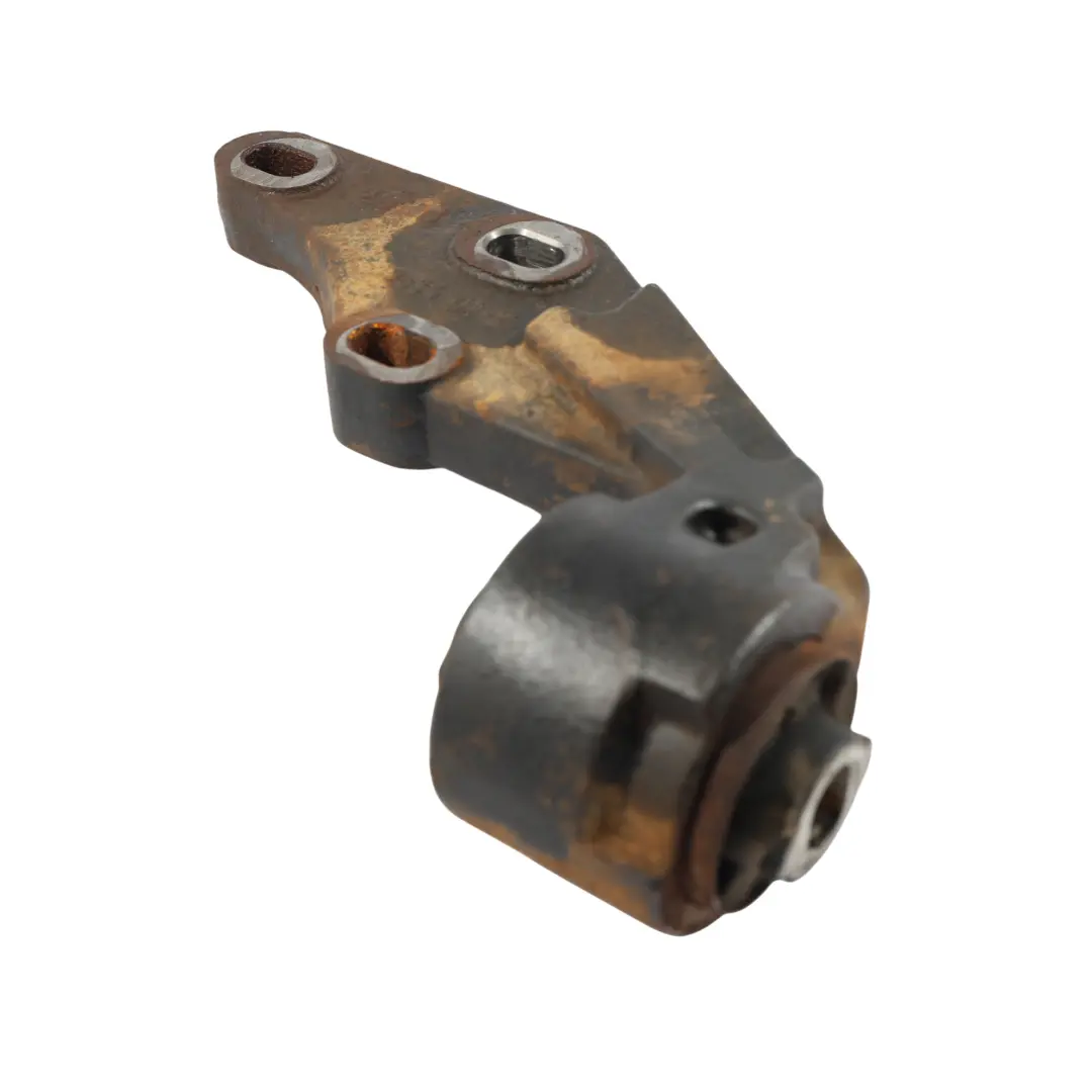 Land Rover Discovery 3 L319 Front Differential Mount 276DT Manual - SKU TAU500070 - Part number TAU500070