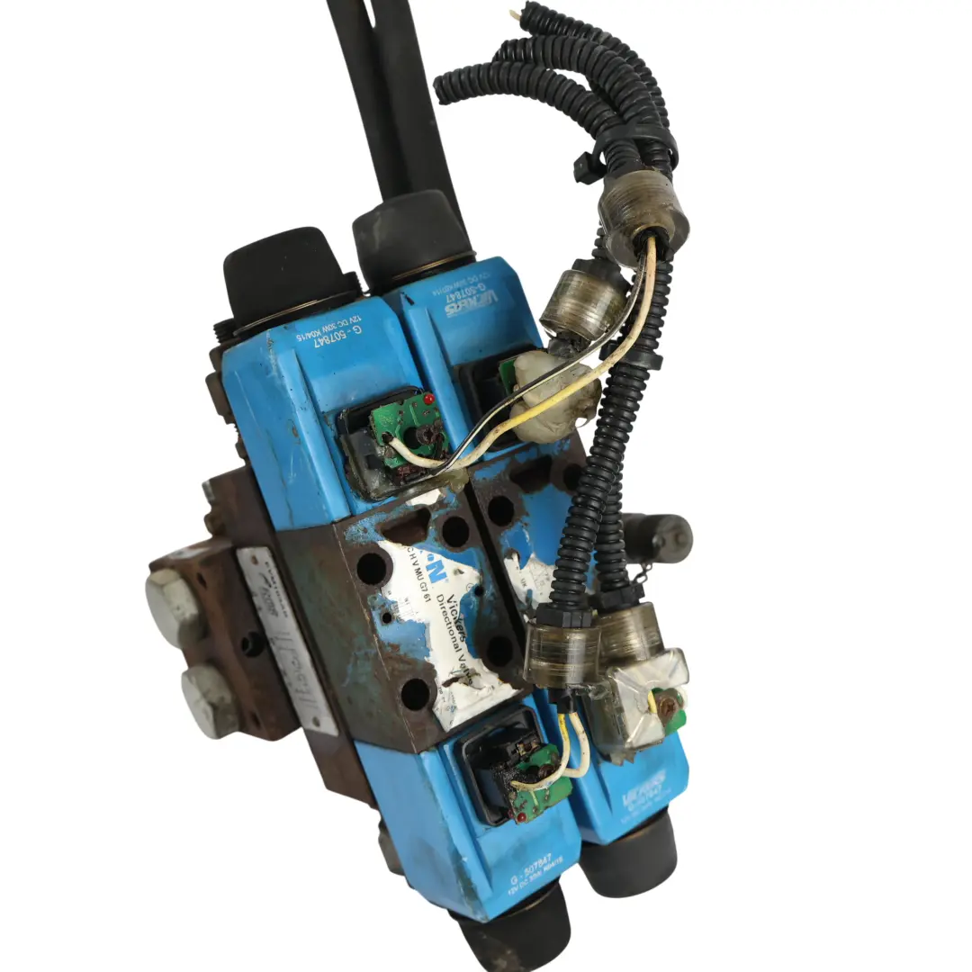 Ford Transit Mk8 Hydraulic Tipper Pump Tank Reservoir Set - SKU TRANSIT-TIPPER-PUMP - Part number TRANSIT-TIPPER-PUMP