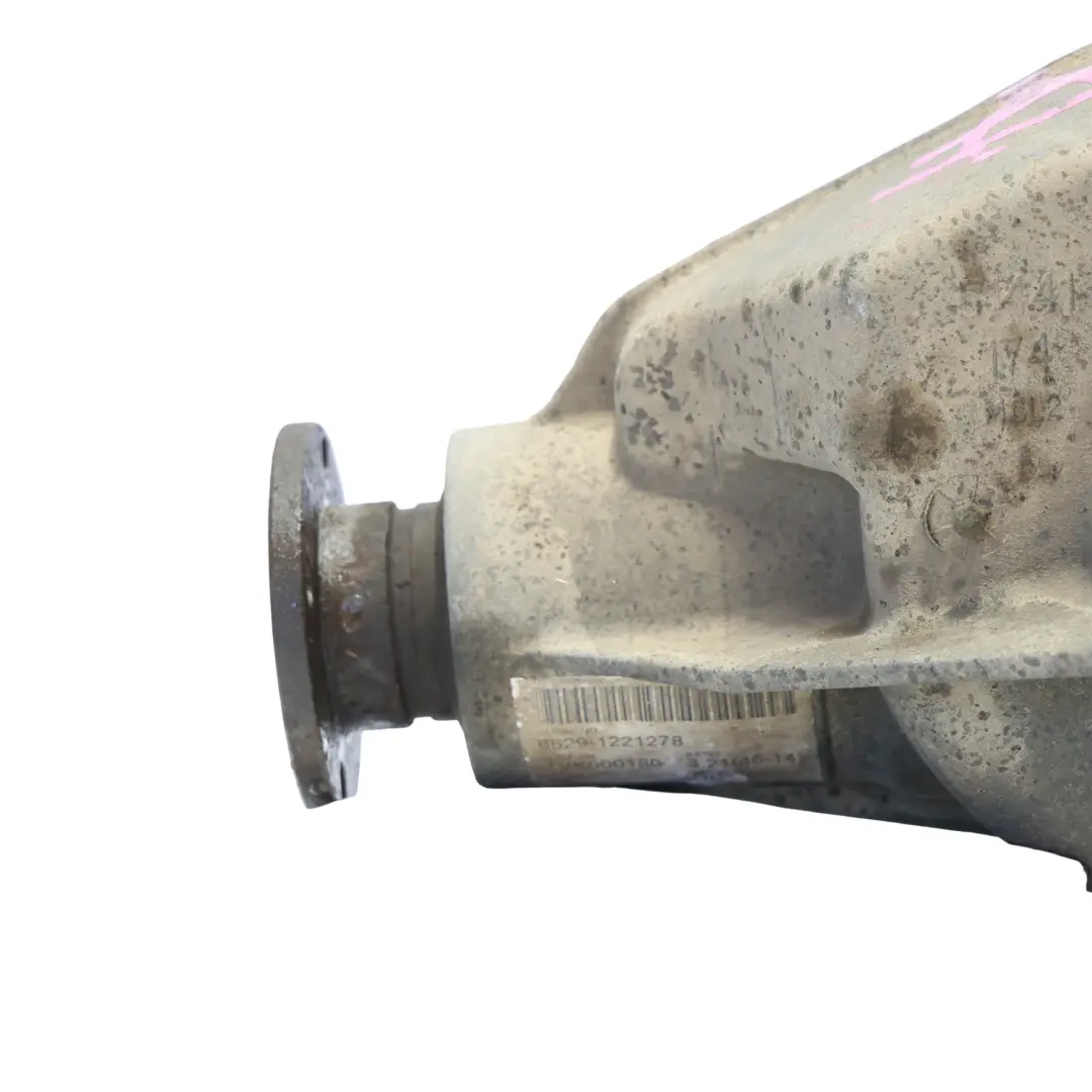 Différentiel Arrière pour Land Rover Freelander L314 2.0 TD4 à propos du numéro de pièce TVK000180 Land Rover Freelander L314 2.0 TD4 Différentiel Arrière - SKU TVK000180 - Numéro de pièce TVK000180