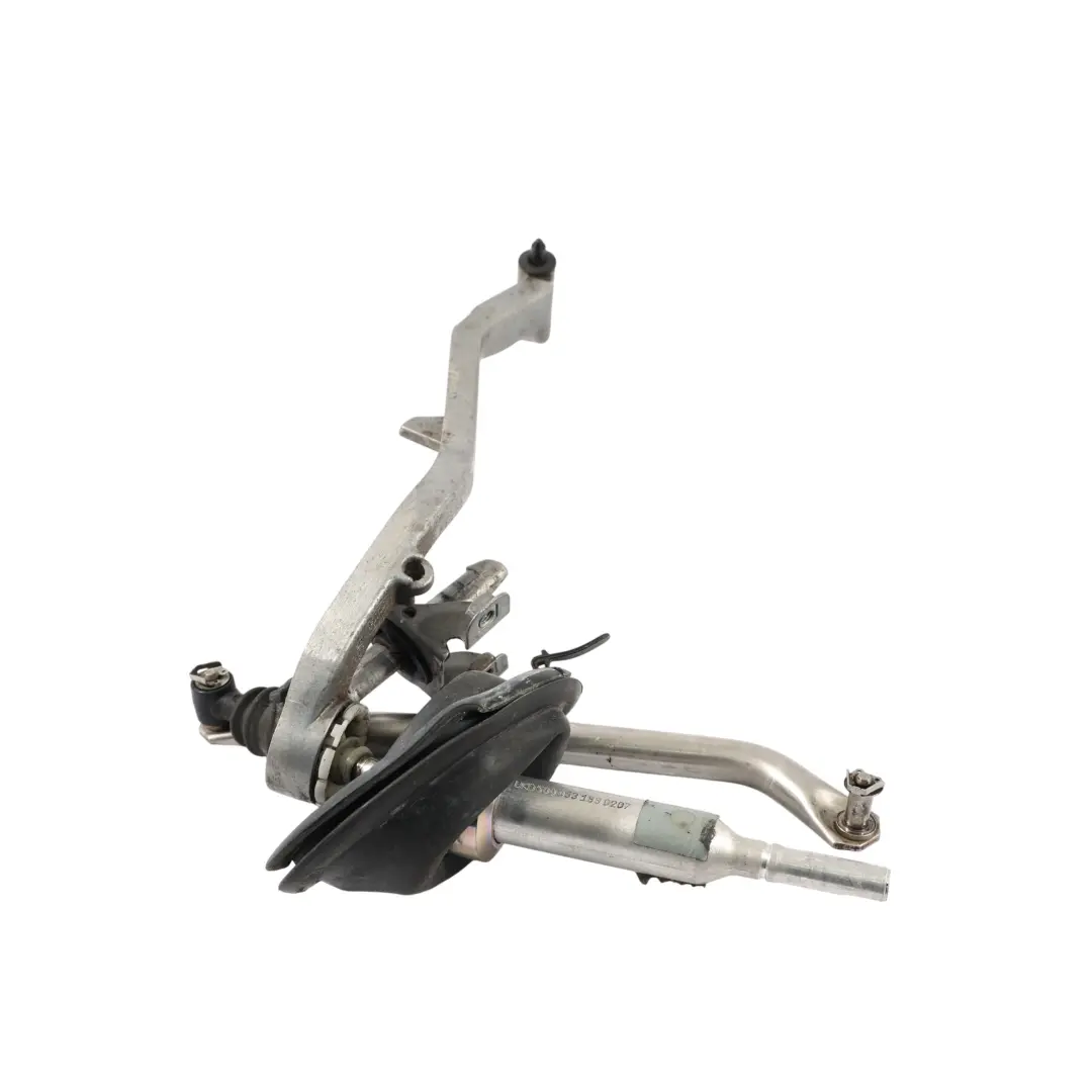 Gearbox Lever Gear Shift Linkage to Land Rover Discovery 3 L319 Manual with Part number UKD500053 Land Rover Discovery 3 L319 Manual Gearbox Lever Gear Shift Linkage - SKU UKD500053 - Part number UKD500053