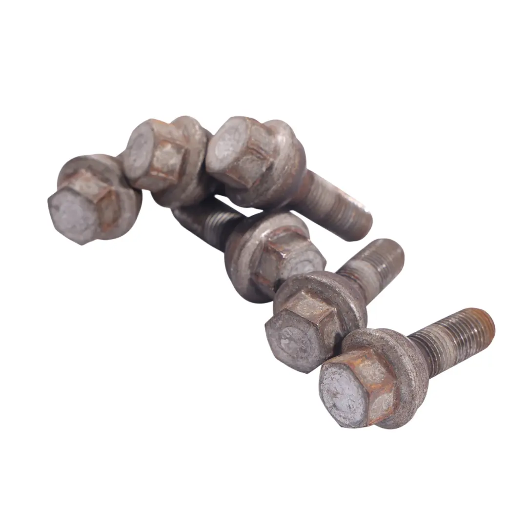 Kit Set Bulloni Dadi Ruota per Volkswagen Crafter 2E con numero di parte WHT000888 Volkswagen Crafter 2E Kit Set Bulloni Dadi Ruota - SKU WHT000888 - Numero di parte WHT000888