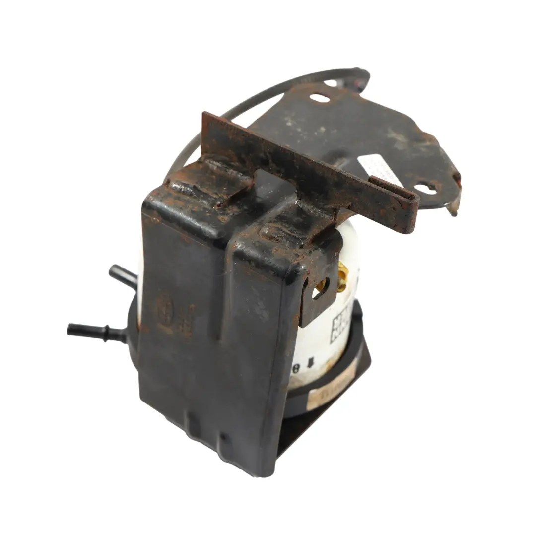 Filter Housing 7H32-9B262-AC to Land Rover Discovery 3 L319 L320 Fuel with Part number WJN500200 Land Rover Discovery 3 L319 L320 Fuel Filter Housing 7H32-9B262-AC - SKU WJN500200 - Part number WJN500200