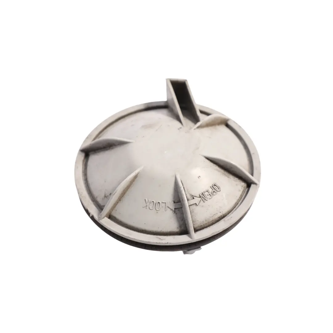 Headlight Bulb Sealing Cap Left Right N/O/S to Land Rover Freelander L314 with Part number XBV500020 Land Rover Freelander L314 Headlight Bulb Sealing Cap Left Right N/O/S - SKU XBV500020 - Part number XBV500020