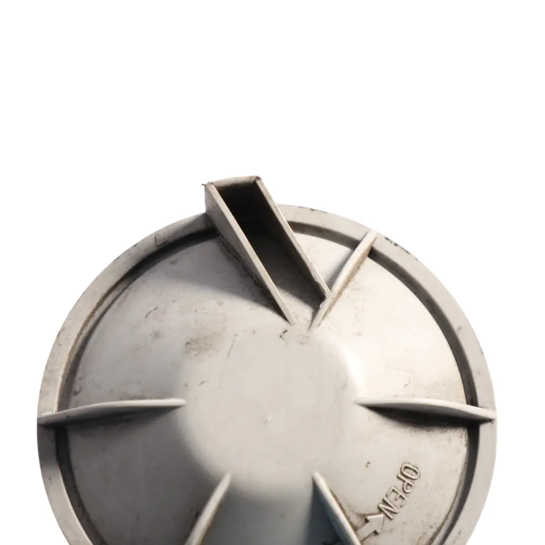 Headlight Bulb Sealing Cap Left Right N/O/S to Land Rover Freelander L314 with Part number XBV500020 Land Rover Freelander L314 Headlight Bulb Sealing Cap Left Right N/O/S - SKU XBV500020 - Part number XBV500020