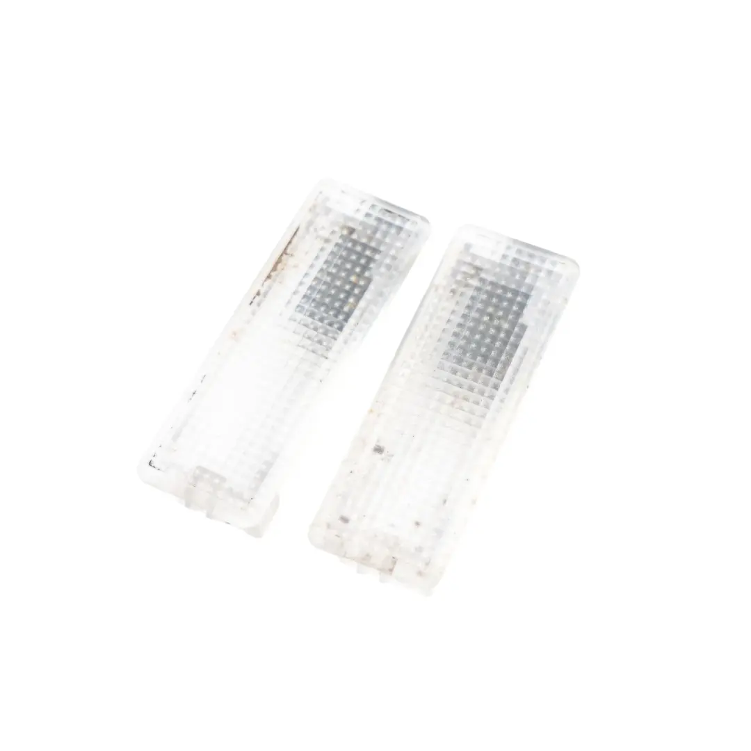 Land Rover Discovery L319 Lampe Éclairage Intérieur Courtoisie SET - SKU XDC000071-1 - Numéro de pièce XDC000071
