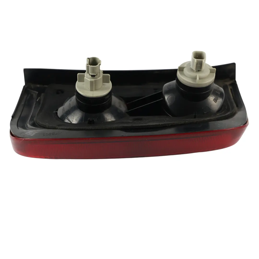 Land Rover Freelander L314 Luz Trasera Izquierda Superior - SKU XFB500150 - Número de pieza XFB500150