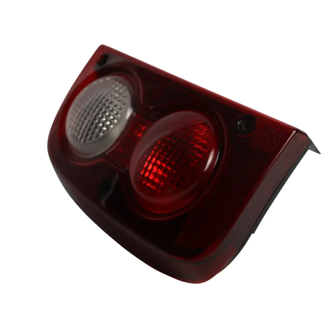 Land Rover Freelander L314 Luz Trasera Izquierda Superior - SKU XFB500150 - Número de pieza XFB500150