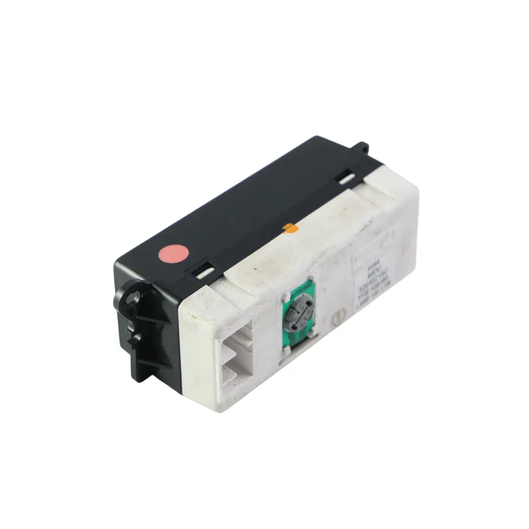 Land Rover Freelander L314 Digital Dash Clock Display 4 Pin 52010215C - SKU YFB100380 - Part number YFB100380